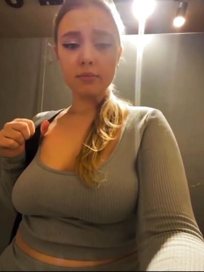 Crazy fucking and training in the gym. Cumming while do workout
